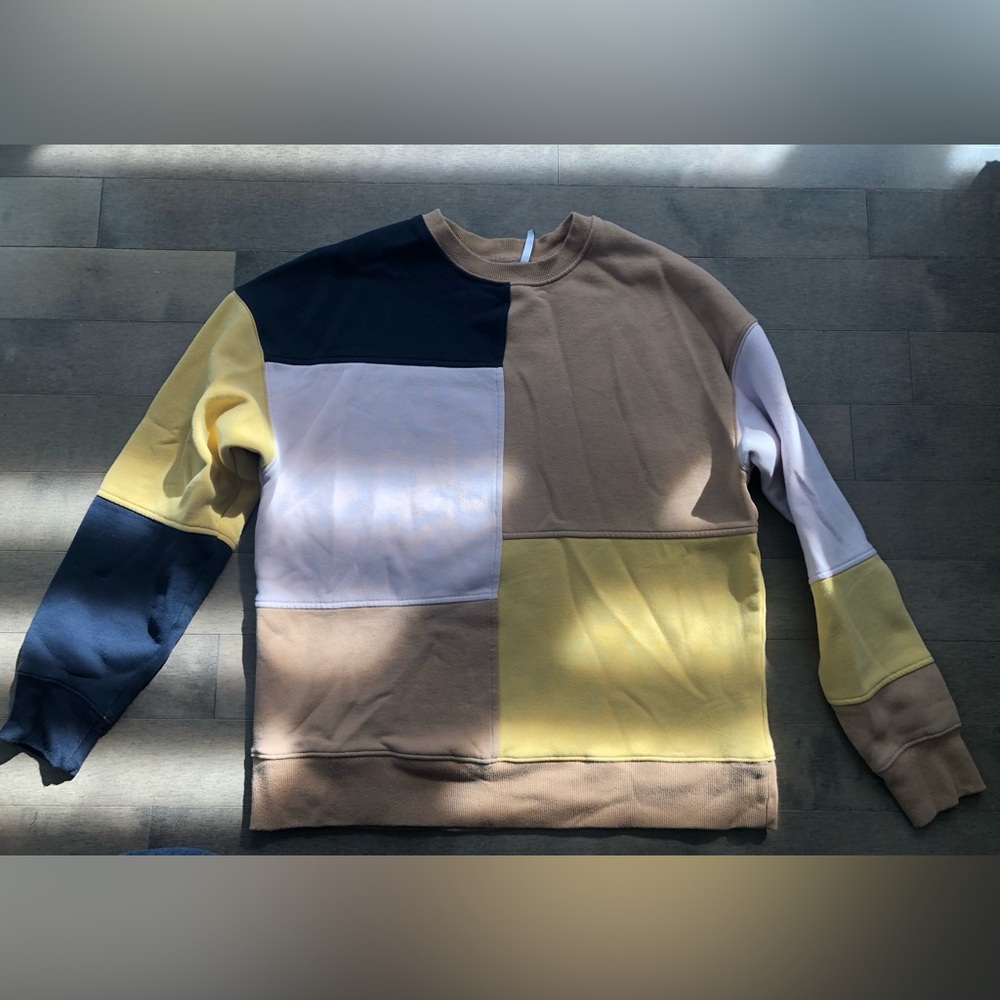 Colorblock women’s Sweater, size M